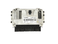 Calculateur 237107788R 0261S15019 Renault  Bosch 28493