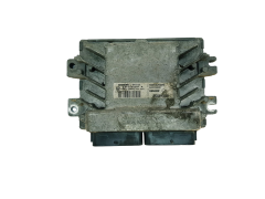 Calculateur Renault S110140201A 8200326395 8200326387 Siemens 33142