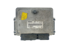 Calculateur 55198058 0281011553 19247EAA Fiat Bosch 47703