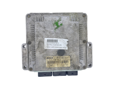 Calculateur 0281011105 8200091432 8200280659 Renault Bosch 62556