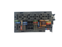 Boîtier Fusibles Mercedes A1645402972 YAP29291/06 Boîtier Fusibles Mercedes A1645402972 YAP29291/06
