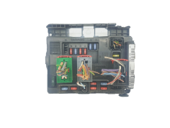 Calculateur BSM-B3 PSA 9650618480 U118470003L Siemens 40323 Calculateur BSM-B3 PSA 9650618480 U118470003L Siemens 40323