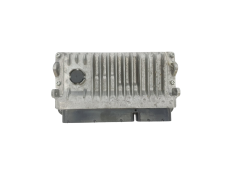 Calculateur 89661-0DT20 MB275600-2781 Toyota Denso 43779
