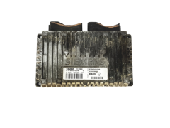 Calculateur S118057004C 8200200729 8200038888 Renault Siemens
