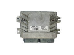 Calculateur S110140002A 8200326391 8200326380 Renault Siemens 45063
