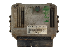 Calculateur 0281011943 55556829 8973785712 Opel Bosch GM Isuzu 2927