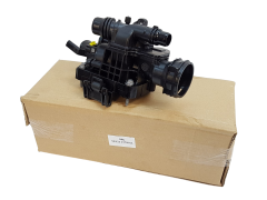 Boitier Thermostat D'eau moteur Citroen Peugeot 1.5-1.6 Blue HDi 9812113780