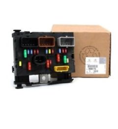 Boîtier Fusibles Nouvelle Original Citroen C4 Picasso 6500FG 6500AZ