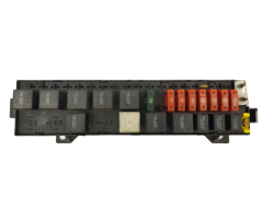 Boîtier Fusibles Chrysler 4707926