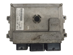 Calculateur PSA 9805895780 V29035181A Valeo