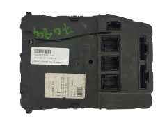 Calculateur UCH N3 8200433198 S118400260E Renault Siemens 1659 Calculateur UCH N3 8200433198 S118400260E Renault Siemens 1659
