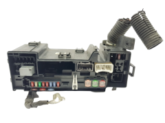 Boîtier Fusibles Toyota PSA 5014P01 20202 Boîtier Fusibles Toyota PSA 5014P01 20202