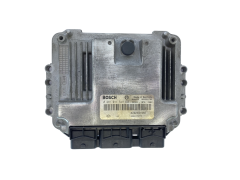 Calculateur 0281011549 8200391966 8200370779 Renault Bosch 62878