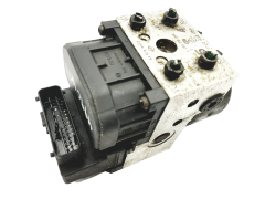 Pompe Abs Renault Scenic 1 Megane 1 7700423070 0273004331 Bosch Pompe Abs Renault Scenic 1 Megane 1 7700423070 0273004331 Bosch
