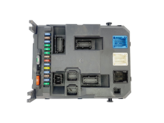 Calculateur 9666952080 BSI X02-00 PSA Valeo 34953 Calculateur 9666952080 BSI X02-00 PSA Valeo 34953