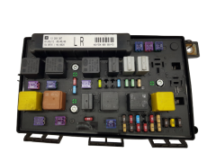 Calculateur Opel 13268307 5DK008668-53 Hella GM