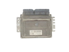 Calculateur MEC37-320 D2 YM  Nissan Hitachi 46232