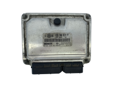 Calculateur 038906019FF 0281010662 VW Bosch 51442