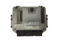 Calculateur 0281012589 8200527725 8200527756 Renault Bosch 14342