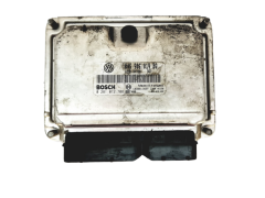 Calculateur 045906019BQ 0281012708 VW Seat Bosch 19499