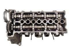 La Culasse BMW 778587608 778121103 2.0d La Culasse BMW 778587608 778121103 2.0d