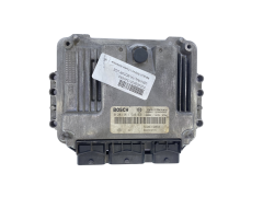 Calculateur 0281011549 8200310863 8200370779 Renault Bosch 63110