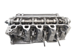 La Culasse 110421067R 949707F0 1.5 dci K9K834 Renault Nissan 2008 