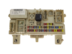 Boîtier Fusibles 4M5T-14A073-CH 519099709 Ford