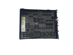 Boîtier Fusibles 1K0937124K VW Audi Skoda Seat 40463