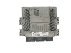 Calculateur S122326114A 8200843713 Renault Siemens 44664