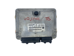 Calculateur 0281001768 P04686662AC Chrysler Bosch 54514