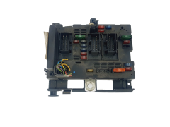 Calculateur De Confort BSM B3 9650664080 PSA Delphi 38415 Calculateur De Confort BSM B3 9650664080 PSA Delphi 38415