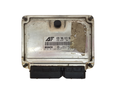 Calculateur 038906019NA 0281011822 VW Seat Bosch 30727