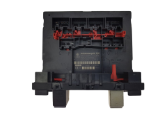 Module 8P0907279A F005V00219 Audi Bosch 2561 Module 8P0907279A F005V00219 Audi Bosch 2561