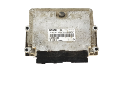 Calculateur Fiat 46789433 0281001955 Bosch 27784