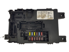 Boîtier Fusibles Fiat 00517986150 28122166 Delphi 19957 Boîtier Fusibles Fiat 00517986150 28122166 Delphi 19957