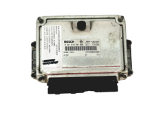 Calculateur 0281010501 8200118521 8200049304 Renault Bosch 20707