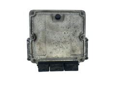 Calculateur 0281010556 8200153946 8200095416 Renault Bosch 51787