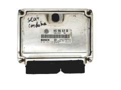 Calculateur 045906019BR 0281012318 VW Seat Skoda Bosch 19122