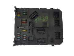 Calculateur BSI E01-00 9653667580 S118085320E PSA Siemens 2048