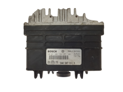 Calculateur 8A0907311H 0261203184 VW Bosch 2810