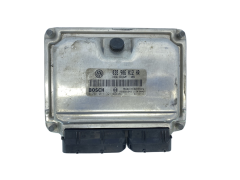 Calculateur 038906012HR 0281011321 VW Bosch 64023