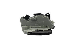 Serrure De Porte Arrière Droit 5N0839016A 88391788101 VW Skoda Vika Serrure De Porte Arrière Droit 5N0839016A 88391788101 VW Skoda Vika