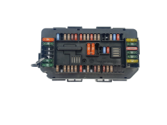 Boîtier Fusibles 6114 V7 9337879 01 BMW 37887