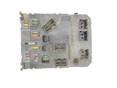 Calculateur BSI-F04-00 9659579180 S118085400A PSA 58901