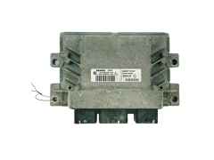 Calculateur S120200113A  8200774747 8200700695 Renault Siemens 32183