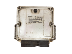 Calculateur 0281011064 P04727665AB HN7ABO Chrysler Bosch 30806