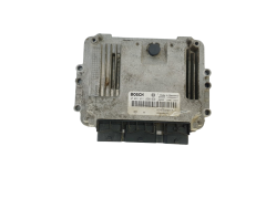 Calculateur 0281011890 8200091517 8200402578 Renault Bosch 39539 Calculateur 0281011890 8200091517 8200402578 Renault Bosch 39539