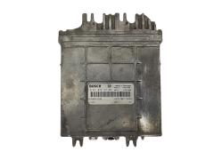 Calculateur 8200059880 7700113283 0281010143 Renault Bosch 3030