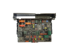 Boîtier Fusibles BMW 9119444-03 B010110600 35090 Boîtier Fusibles BMW 9119444-03 B010110600 35090